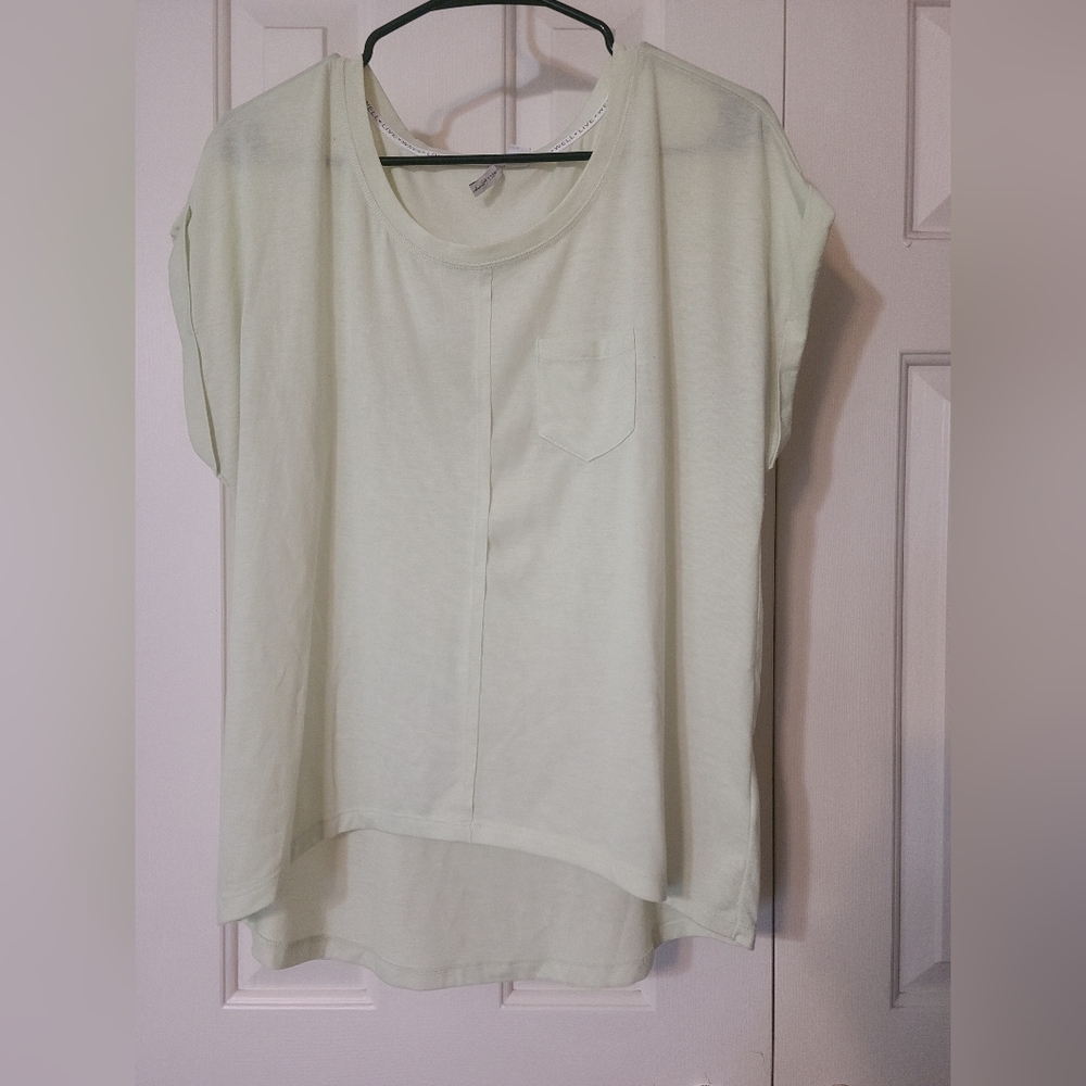 Womens short sleeve t-shirt